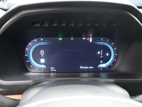 Used 2023 Volvo XC90 B6 Plus w/ Protection Package Premier image 10