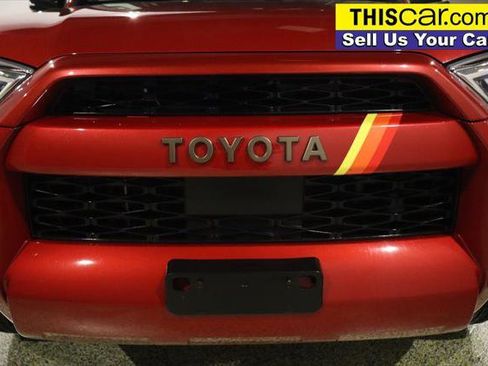Used 2023 Toyota 4Runner 40th Anniversary SE image 34