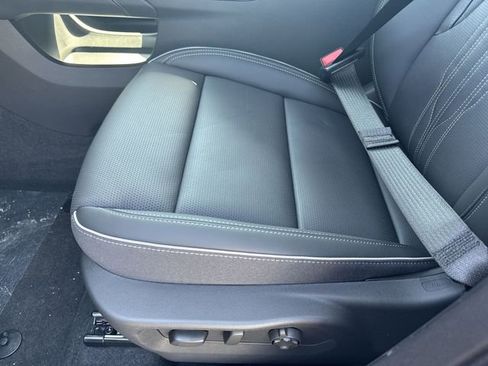 New 2026 Buick Envision Avenir image 12