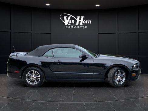 Used 2014 Ford Mustang Premium w/ Comfort Package RWD image 15