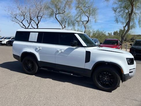 Used 2025 Land Rover Defender 130 S image 6