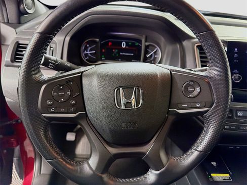 Used 2024 Honda Passport EX-L image 13