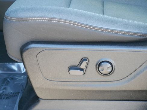 Used 2023 RAM 1500 Big Horn image 13