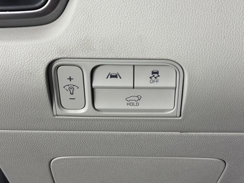 Certified 2022 Kia Sorento EX w/ Panoramic Sunroof Package image 28