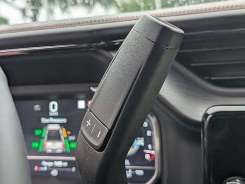 Used 2024 GMC Sierra 2500 AT4 w/ AT4 Premium Plus Package image 19