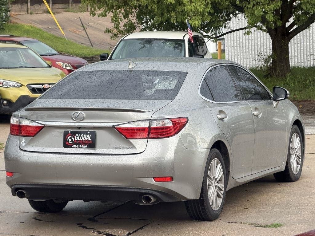 Used 2015 Lexus ES 350 w/ Premium Package FWD image 6