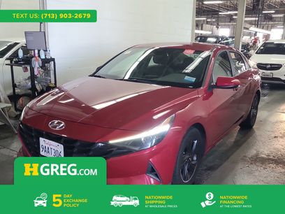 Used 2022 Hyundai Elantra SEL w/ Cargo Package
