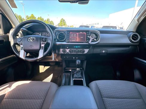 Used 2021 Toyota Tacoma SR5 w/ Technology Package AWD/4WD image 11