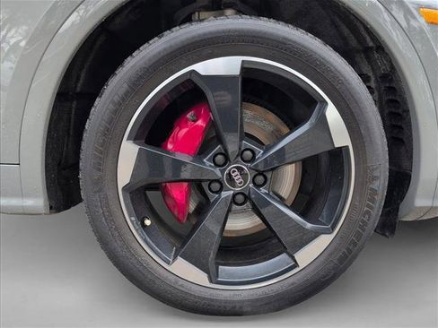 Used 2019 Audi SQ5 Premium Plus w/ Premium Plus Package image 30