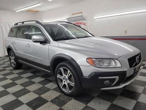 Used 2015 Volvo XC70 T6 Premier Plus image 7