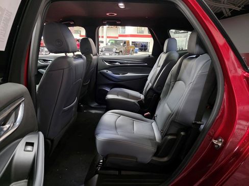 Certified 2023 Buick Enclave Essence image 24