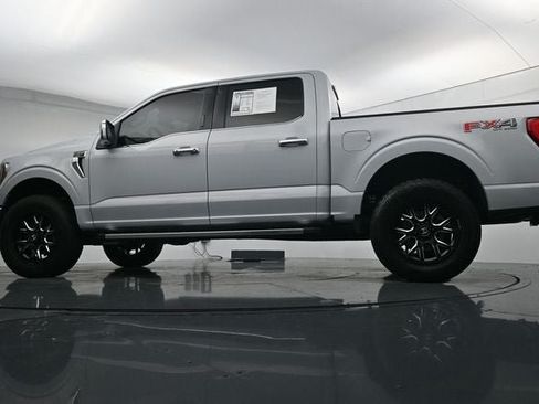 Certified 2022 Ford F150 Lariat w/ Equipment Group 502A High AWD/4WD image 33