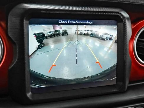 Used 2019 Jeep Wrangler Unlimited Rubicon AWD/4WD image 22