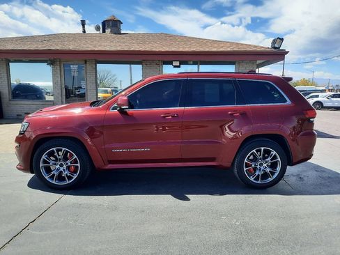 Used 2014 Jeep Grand Cherokee SRT AWD/4WD image 2