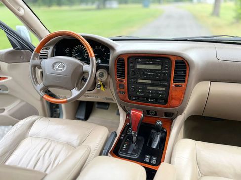 Used 2001 Lexus LX 470 4WD image 61