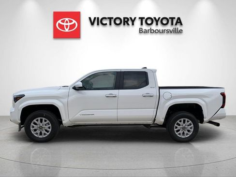 New 2026 Toyota Tacoma SR5 RWD image 2