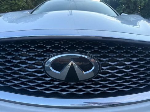 Used 2022 INFINITI QX50 Pure AWD/4WD image 32