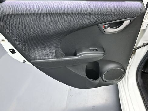 Used 2012 Honda Fit Sport image 22
