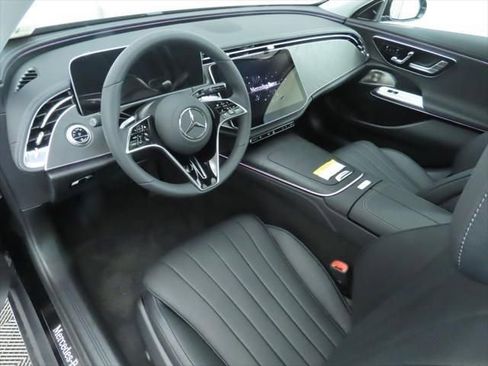 New 2025 Mercedes-Benz E 450 4MATIC All-Terrain Wagon image 10