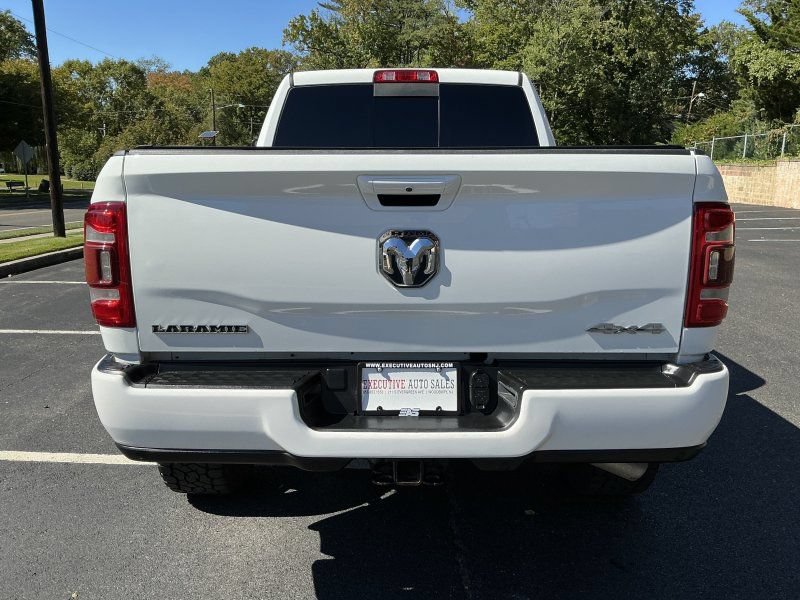 Used 2024 RAM 2500 Laramie AWD/4WD image 6