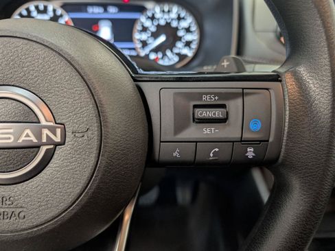 Used 2022 Nissan Rogue SV AWD/4WD image 21