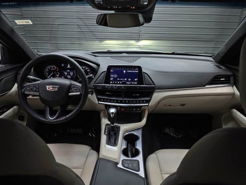 Used 2021 Cadillac CT4 Premium Luxury w/ Climate Package RWD image 11