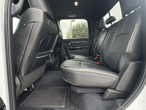 Certified 2024 RAM 2500 Limited image 15