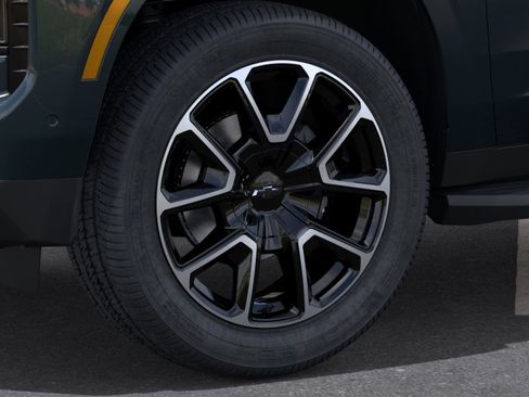 New 2026 Chevrolet Tahoe RST w/ Comfort Package AWD/4WD image 9