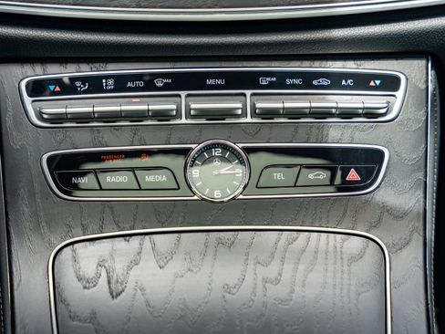 Used 2019 Mercedes-Benz E 53 AMG 4MATIC Sedan image 18