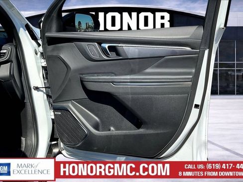 Certified 2025 Buick Enclave Sport Touring w/ LPO, Floor Liner Package FWD image 30