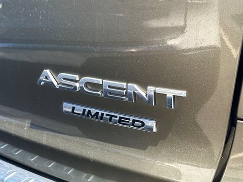 Used 2023 Subaru Ascent Limited w/ Technology Package AWD/4WD image 6