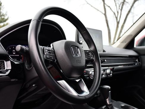Used 2022 Honda Civic Touring image 15