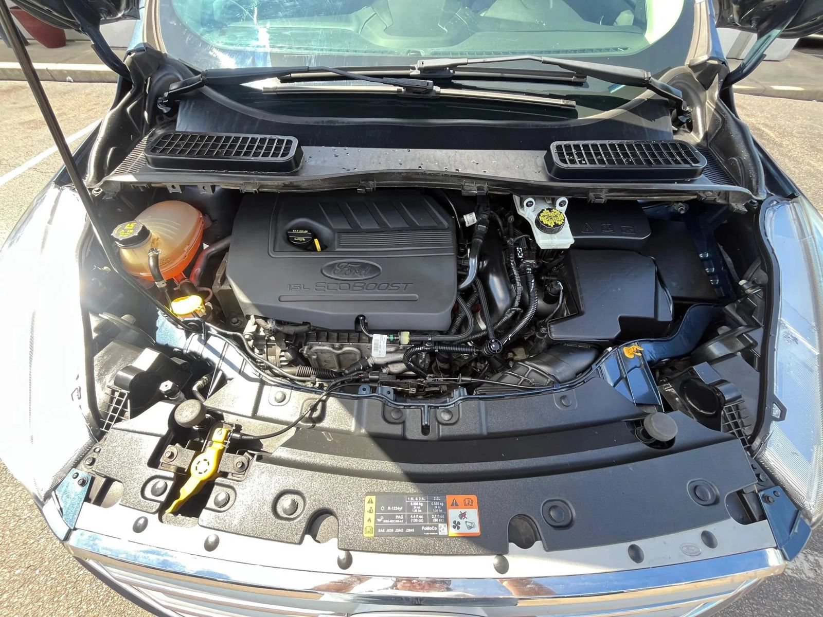 Used 2018 Ford Escape SE w/ SE Sync 3 Package AWD/4WD image 6