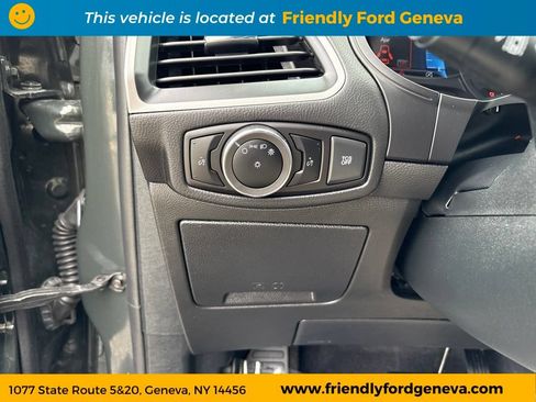 Used 2024 Ford Edge SEL AWD/4WD image 17