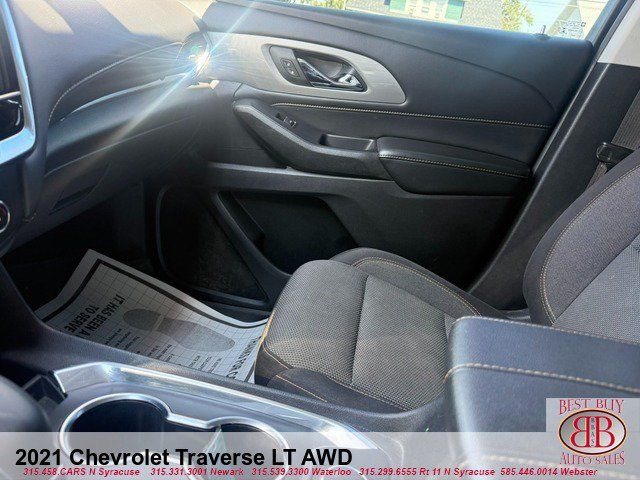 Used 2021 Chevrolet Traverse LT AWD/4WD image 18