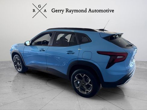 New 2026 Chevrolet Trax LT w/ LT Convenience Package image 4