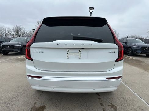 New 2026 Volvo XC90 B6 Plus w/ Protection Package Premier image 6