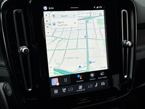 Certified 2023 Volvo XC40 Recharge Ultimate AWD/4WD image 18