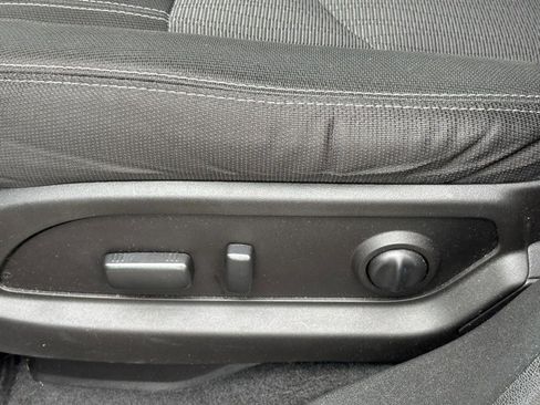 Used 2017 Chevrolet Traverse LT w/ LPO, 'HIT The Road' Package image 17