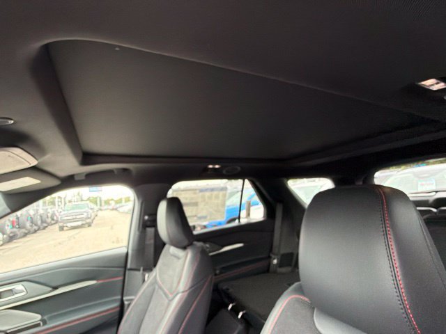 New 2027 Ford Explorer ST w/ Sun And Sound Package AWD/4WD image 16