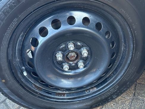 Used 2019 Subaru Impreza 2.0i image 9