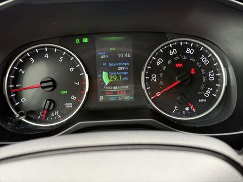 Certified 2022 Toyota RAV4 XLE image 20