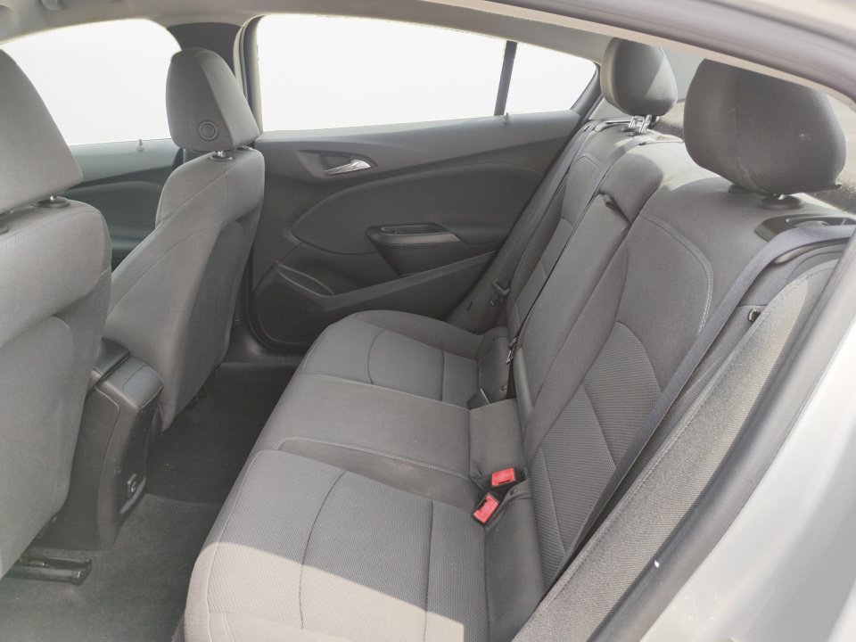 Used 2019 Chevrolet Cruze LT w/ LT Fleet Convenience Package FWD image 13