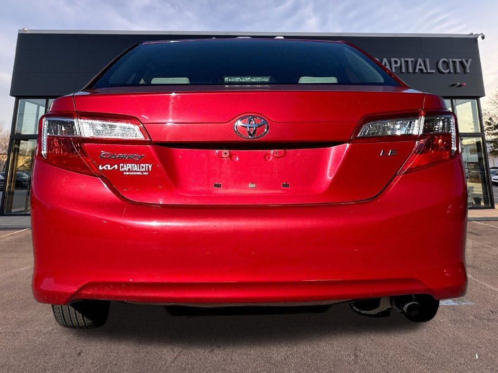 Used 2013 Toyota Camry LE FWD image 7