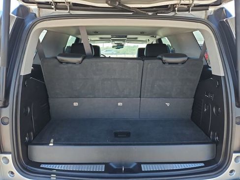Used 2018 Chevrolet Tahoe LT AWD/4WD image 8