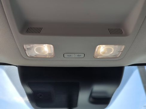 Used 2023 Ford Maverick XL image 21