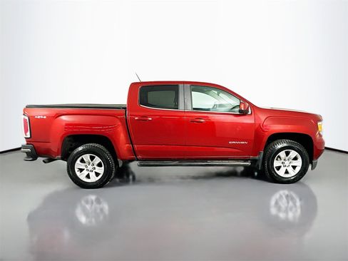 Used 2015 GMC Canyon SLE image 8