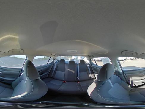 Used 2025 Nissan Sentra SV image 40