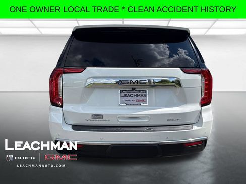 Certified 2021 GMC Yukon SLT w/ SLT Premium Package AWD/4WD image 5
