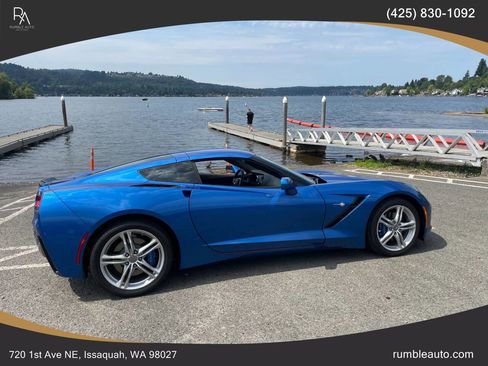 Used 2016 Chevrolet Corvette Stingray Coupe image 3